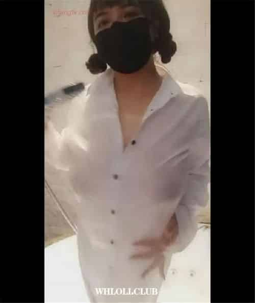 XL爆乳可馨 5部大秀洗澡抠逼道具流白浆 超巨乳插图