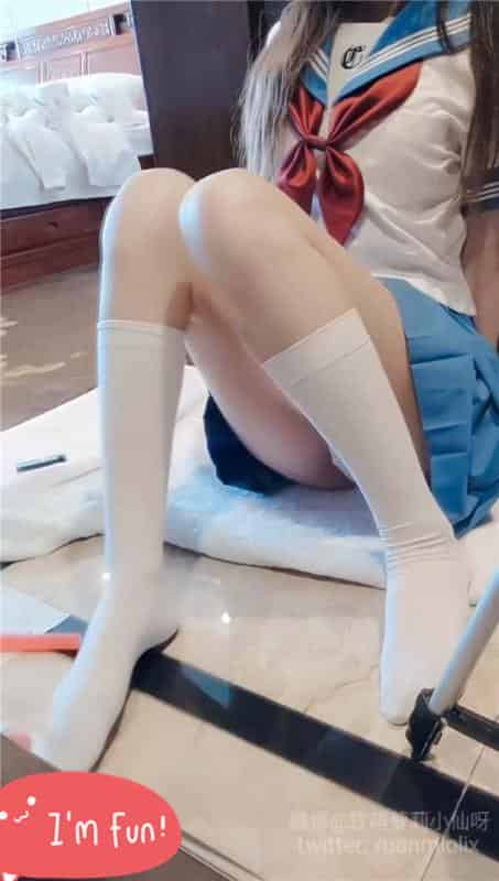 软萌萝莉小仙–学生妹JK制服[1V/787MB]插图