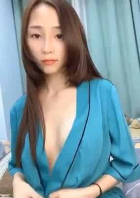 高端私密群-露脸美女如云福利视频合集1V插图