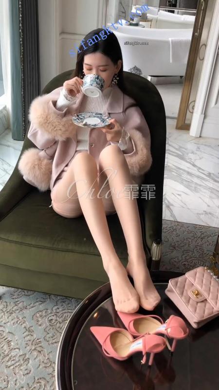 微博极品美脚女神[chole霏霏]性感付费写真全集34组插图